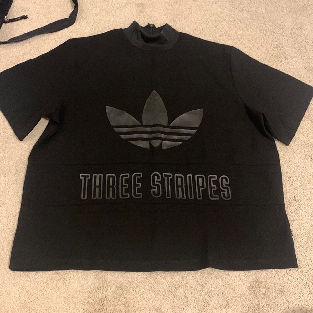 MOCKNECK ADIDAS TOP
